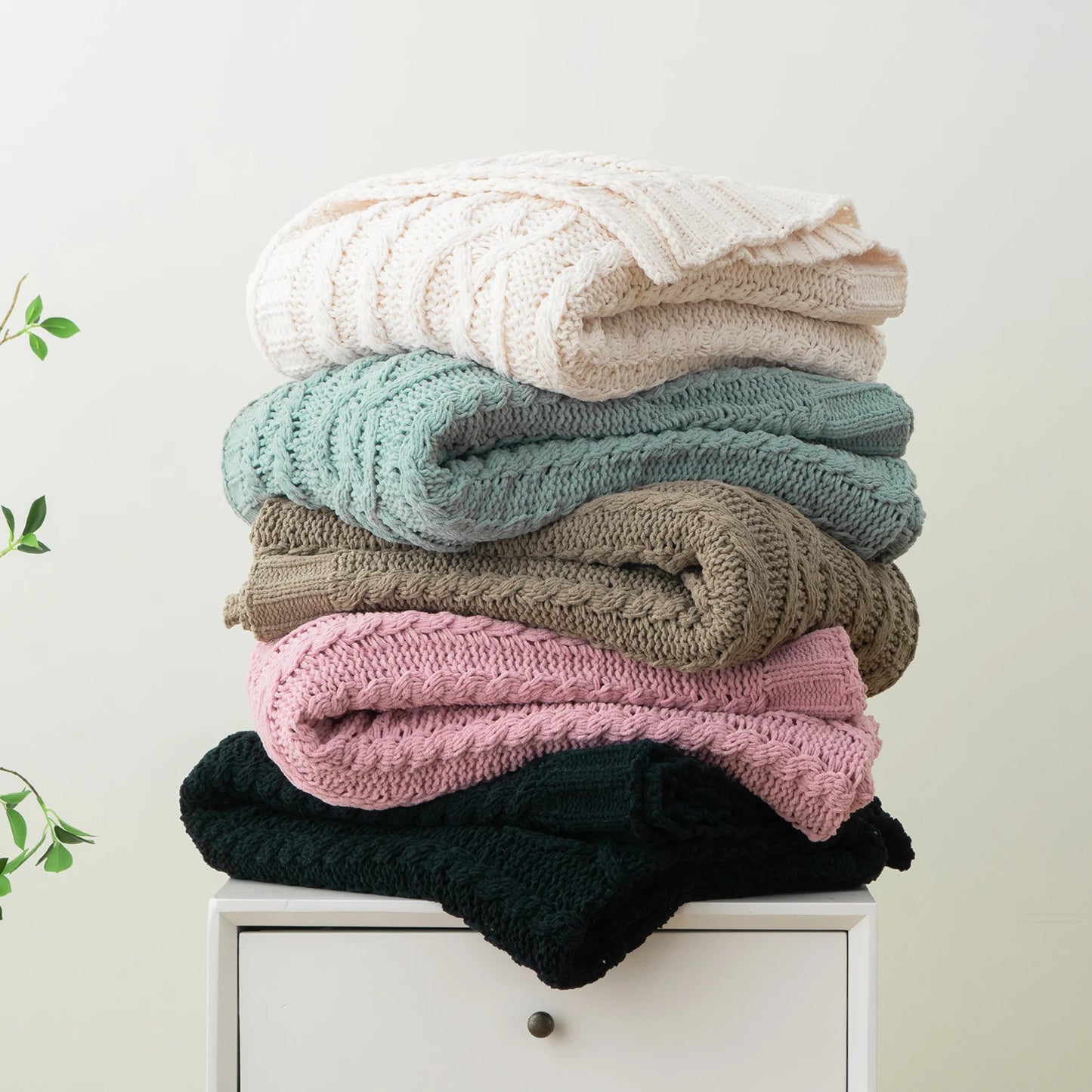 Cozy Premium Soft Woven Throw-Blanket